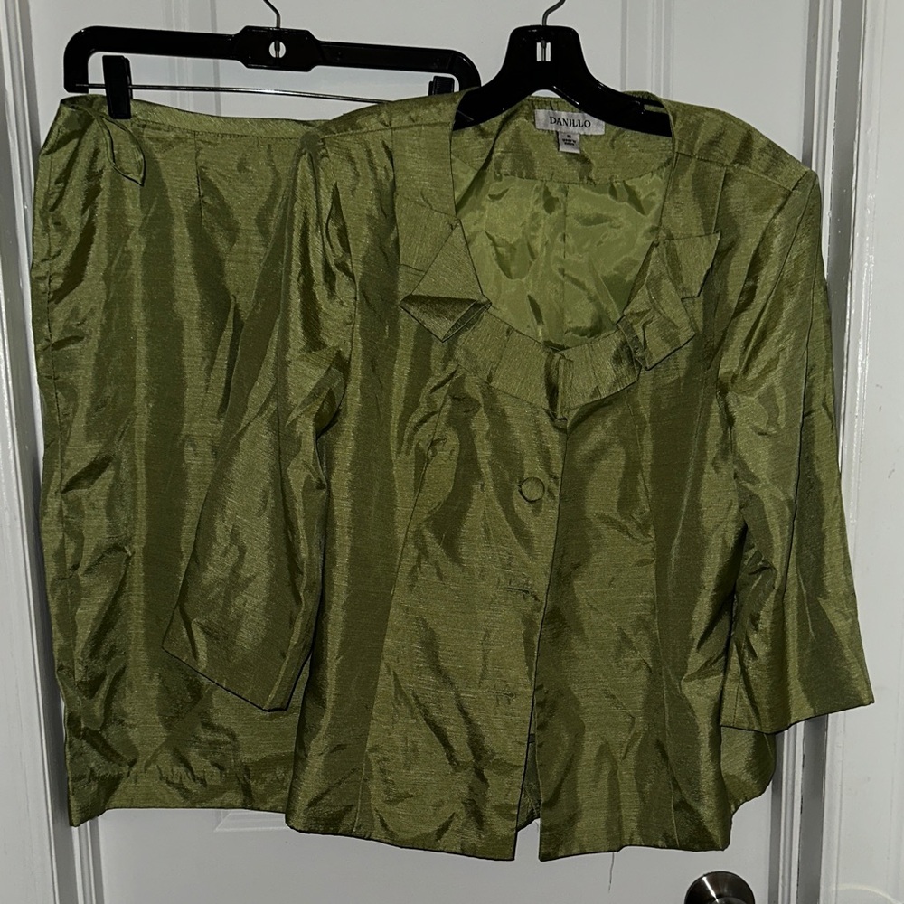 Danillo Olive Green Two-Piece Satin Suit